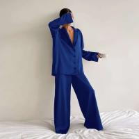 Conjunto de pijama sexy para mujer Bo Cut, tres pantalones informales sueltos de manga larga, top cómodo para el hogar de seda satinada suave, 2 piezas - details 25