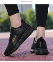 Zapatos informales de primavera para hombre, zapatos deportivos para exteriores, calzado para correr para hombre, suela gruesa con cordones, zapatos masculinos salientes, zapatillas de deporte de nueva edición 2024 - details 23