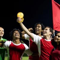 Trofeo de fútbol de 1 piezas, Balón de Oro, premio al mejor jugador, regalo conmemorativo, adorno fino de escritorio para decoración de habitación - details 5