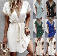 2025 Primavera/Verano Vestido de cintura con cuello en V y encaje de manga corta de color sólido - details 2