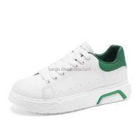 Nuevo 2025 zapatos de hombre de estilo caminante de cuero artificial de capa superior de alta calidad, fábrica de calzado deportivo informal de bajo precio, Guangzhou - details 0