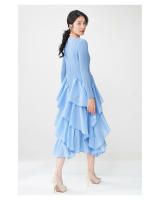 Vestido de primavera Miyake para mujer, aspecto sofisticado, cintura delgada, con bordes con volantes y mangas largas con elegancia. - details 11
