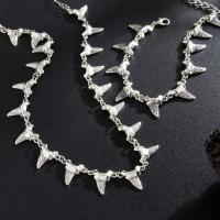 Collar con remaches de estilo étnico, colgante dorado con dientes de tiburón de Hip Hop, pulsera, accesorios de joyería, conjunto de joyería geométrica de plata - details 5