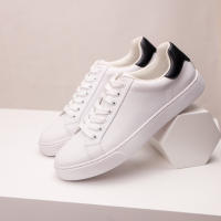 Zapatos blancos retro con punta negra para hombre, zapatillas versátiles - details 0