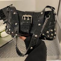 Bolso gótico de mujer retro con correa de cuero con cremallera, casual - details 1