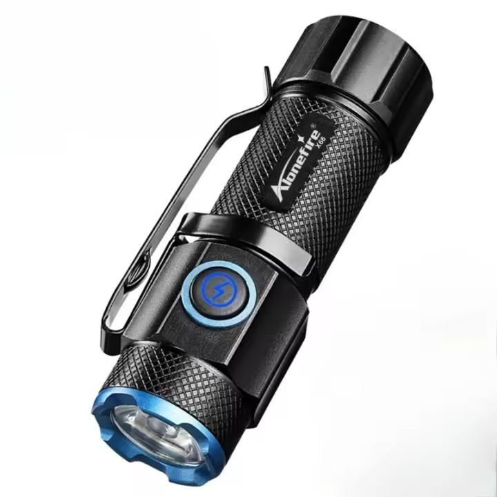 Linterna LED P50 de Alto Brillo Portátil, Impermeable, Carga Recargable por USB, Luz Blanca de 1410lm para el Hogar y al Aire Libre - 1