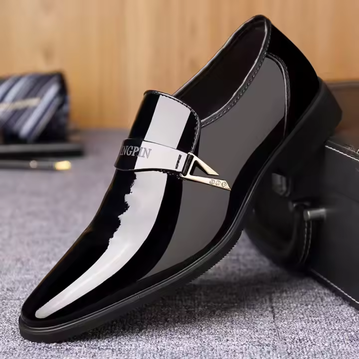 Zapatos de charol para hombres de gran tamaño, vestido de negocios para hombres, zapatos de cuero británicos - 1