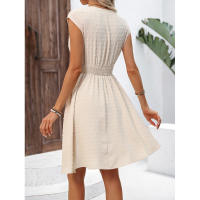 Moda femenina Primavera Verano Estilo de vacaciones francés Vestido de encaje con cuello en V hueco Falda de corte en A - details 2