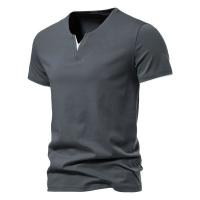 Camiseta Henley de Manga Corta para Hombre en Verano Cuello en V, Ajuste Delgado, Transpirable para Deportes y Fitness - details 4