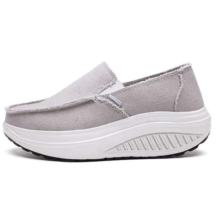 Zapatillas deportivas de malla transpirable para mujer, zapatos cómodos sin cordones para el trabajo de enfermería - 1