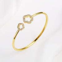 2024 Flower Jewelry Bangle Shiny Zirconia Hollow Five Leaf Flower Opening Bangle Simple for Woman Girl Party Jewelry Gift Clover - details 1