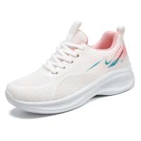Fabricante de venta directa, zapatos para correr cómodos y transpirables personalizados para mujer, suela suave, diseño de malla deportiva para verano e invierno, extranjero - details 0