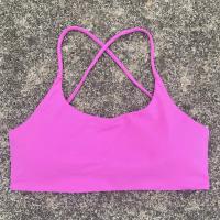 Sujetador deportivo suave para mujer, ropa interior sexy con tirantes finos, espalda cruzada, top hueco, ajustado, gimnasio, yoga, entrenamiento atlético con almohadilla para el pecho - details 4
