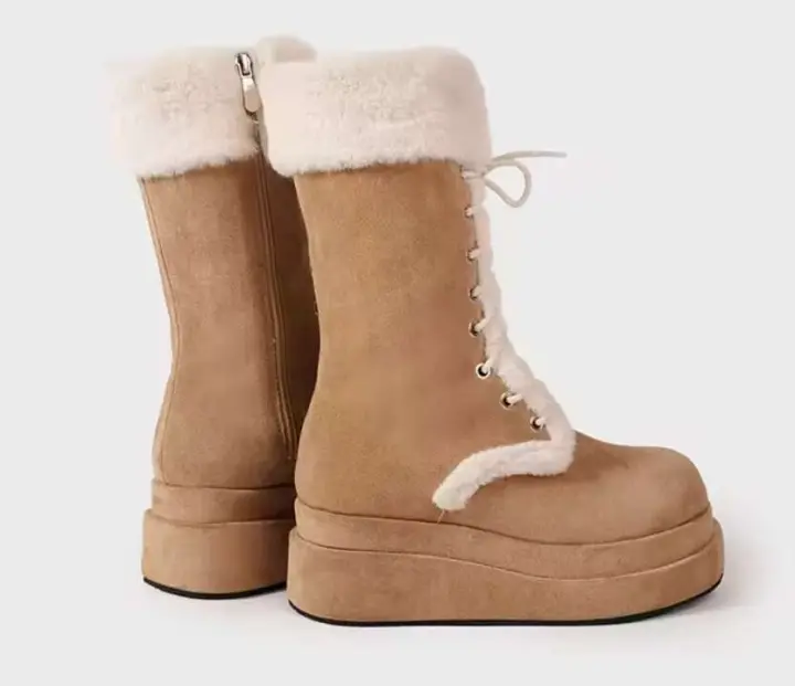 Botines de moda, botas cortas gruesas de tacón alto. - 1