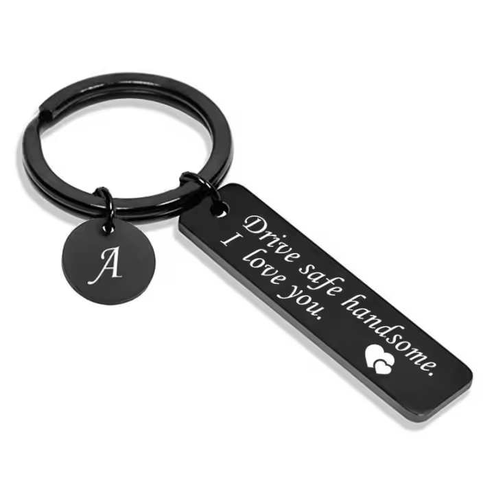 Llavero Drive Safe, llavero con patrón de letras de 1 cuenta, regalos para novio en cumpleaños, accesorios al aire libre, regalo para novio - 1