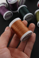 Hilo encerado redondo de 0,4/0,5/0,6mm para artesanía de cuero, costura de joyería artesanal, hecho a mano trenzado cordón de poliéster, cuerdas de hebra recubiertas de cera - details 1
