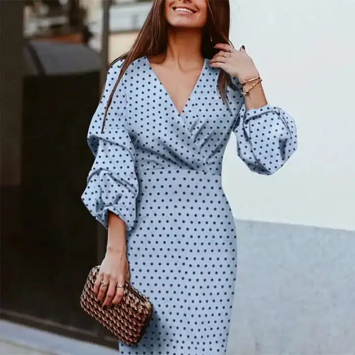 Vestido de Medio Largo de Primavera-Verano 2025 Cuello en V con Mangas de Luna - 1