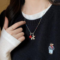 Lindo collar con colgante de perro con globo de frijol rojo para mujer 2025 nuevos accesorios de cadena de suéter de gama alta de primavera y verano - details 1