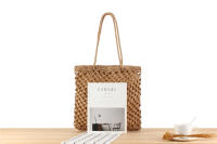 Bolsa tejida de hierba ahuecada hecha a mano, estilo Instagram, turismo de playa y vacaciones, cuerda de papel, un solo hombro - details 4