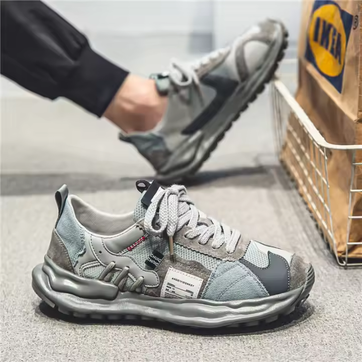 Zapatos de malla transpirables para hombre, zapatillas de correr informales con cordones, antideslizantes, aire libre, 2025 - 1