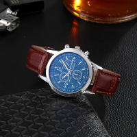 Reloj de hombre de regalo de cuarzo con banda de acero de tres ojos de cristal claro azul colorido - details 8
