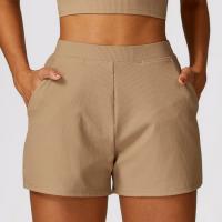Pantalones cortos deportivos casuales y sueltos de nylon para yoga y ejercicios de autómneo y invierno acero inoxidable rápido secado - details 3
