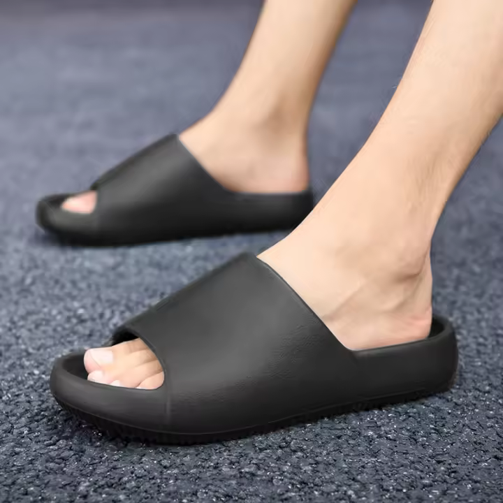 NOVEDAD DE VERANO 2023, zapatillas de coco EVA para hombres con sensación de pisar mierda, arrastre de una línea, uso al aire libre, hogar interior, grande - 1