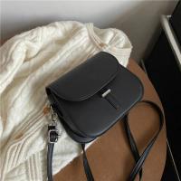 Bolso cruzado de cuero PU para mujer, cartera pequeña de diseñador, semicircular, estilo Retro, a la moda - details 26