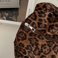 Bolso tote con estampado de leopardo de gran capacidad: bolso de hombro y bolso de mano versátil para mujer, nailon ligero, cierre de cremallera, perfecto para ir al trabajo, viajar y moda diaria, regalo ideal para ella - details 6