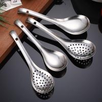 Cuchara coladora de acero inoxidable 304, Material de seguridad duradero, cuchara para alimentos, bordes lisos, cuchara coladora perforada para Cocina - details 1