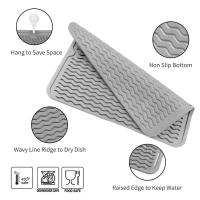 Alfombrilla de silicona para secar platos de varios usos, fácil de limpiar, ecológica, resistente al calor, para encimera de cocina o fregadero, forro para refrigerador o cajón, gris L, 16 pulgadas x 12 pulgadas - details 0