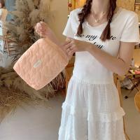 Nueva Bolso De Maquillaje Para Mujer En Nylon Gran Capacidad Con Cierre De Cremallera Estilo Fashion Patrón Sólido Color Floral - details 28