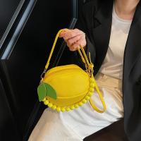 TQNORYCDIL Bolso bandolera con estampado de limones para mujer - Bolso de hombro redondo pequeño sintético amarillo y rosa con cierre de cremallera, forro de poliéster para atuendos casuales y formales, bolso bandolera, accesorio de moda, diseño divertido - details 0