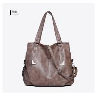 Bolso de mano de gran capacidad versátil bolso de mano de mensajero de moda. - details 3