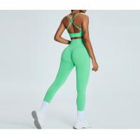 Sujetadores deportivos sin espalda cruzados con top de yoga para mujer - details 1
