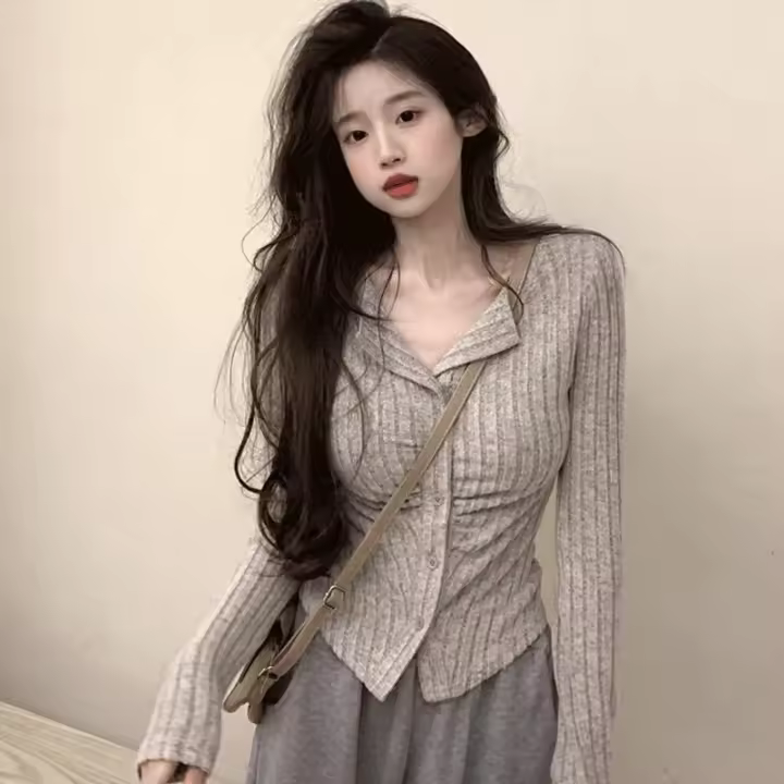 Ropa de punto suave reductora de edad para mujer, manga G con diseño de cuello, temperamento delgado, otoño - 1