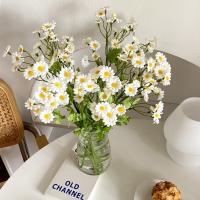 Nuevo Ramo de flores artificiales pequeñas y frescas, 30 cabezas de flores de seda, estilo Ins, - details 6