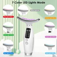 Masajeador de luz roja para rostro y cuello, dispositivo facial con 7 modos de color, herramienta de masaje facial para el cuidado de la piel, masajeador facial True Beauty Glow para mujeres, masajeador facial LED 7 en 1 para uso doméstico relajante - details 2