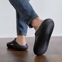 Nuevos zuecos cerrados, lindos, de suela gruesa, antideslizantes, versátiles, cómodos, sandalias de pareja para exteriores para hombres y mujeres - details 21