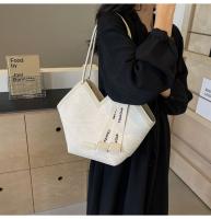 Bolso de Hombro Grande y Moderno para Mujer Nueva Tendencia 2025 Estilo Caliente en Bolsos y Viajes - details 14
