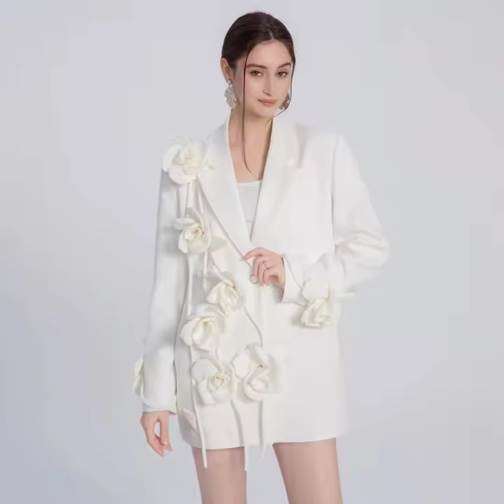 Blazer de diseño original de flores tridimensionales de moda blanca 2025, traje largo sexy de alta gama para fiestas de ocio de - 1