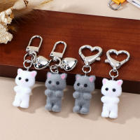 Llavero De Gato Flocado Lindo Colgante Para Teléfono Y Auriculares Adorno Para Bolsa Y Coche Joyería Regalo Para Todas Las Edades - details 0