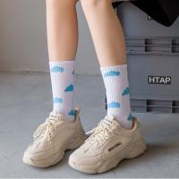 Calcetines de algodón con diseño de nubes dulces, cielo azul, estilo universitario, medias femeninas de estilo Ins, calcetines de tubo medio, estilo coreano - details 10