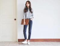 Camisa de mujer de manga larga adelgazante con cuello levantado a rayas frescas de estilo coreano bordado de hojas - details 2