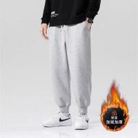 Pantalones casuales de color sólido de gran tamaño deportivos de terciopelo cálido suelto para hombres - details 1