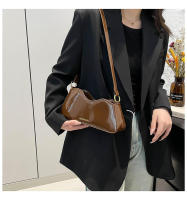 Bolso de hombro versátil retro premium para mujer estilo dumpling - details 12