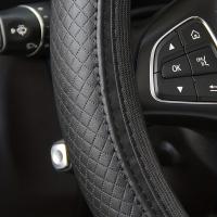 Funda universal para volante de cuero PU, con relieve 3D para mayor agarre y comodidad, fácil de instalar para ruedas de 37-38 cm - details 6