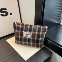 Bolsa de maquillaje portátil modelo nuevo 2025 - Gran capacidad - Adecuada para salidas y viajes de estudiantes - Bolsa de almacenamiento para baño y cosméticos - details 5
