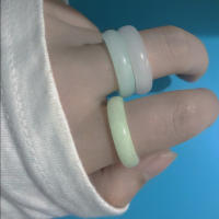 Anillo de piedra luminosa fluorescente que brilla en la oscuridad, regalos geniales para fiesta de Halloween - details 1