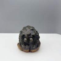 Figura de sapo pequeña y divertida creativa, artesanía de resina hecha a mano, estatua de rana de lluvia africana, escultura de Animal realista para regalo de amigos - details 8